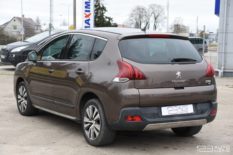 Photo 4 - Peugeot 3008 2013 y Off-road / Crossover