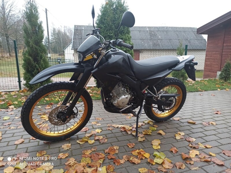 Фотография 2 - Yamaha XT 1993 г Enduro мотоцикл