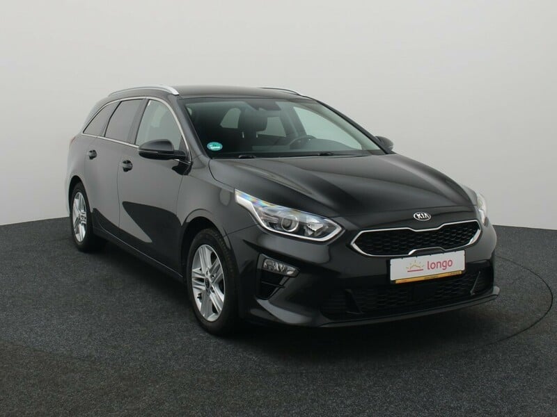 Photo 10 - Kia Cee&apos;d 2020 y Wagon