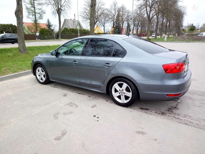 Nuotrauka 2 - Volkswagen Jetta 2011 m Sedanas