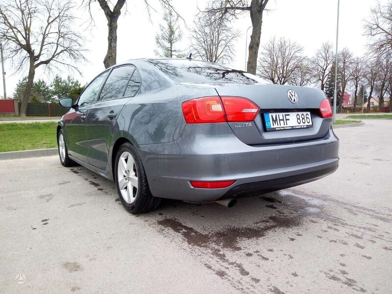 Nuotrauka 9 - Volkswagen Jetta 2011 m Sedanas