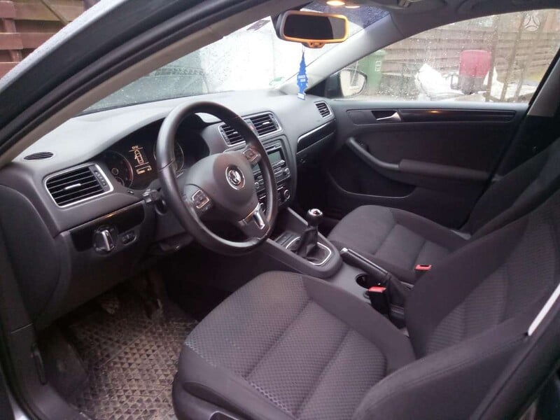 Nuotrauka 11 - Volkswagen Jetta 2011 m Sedanas