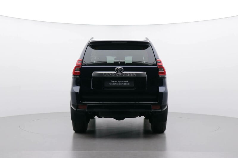 Photo 4 - Toyota Land Cruiser 2022 y Off-road / Crossover