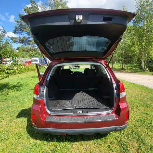 Photo 2 - Subaru OUTBACK 2013 y Off-road / Crossover