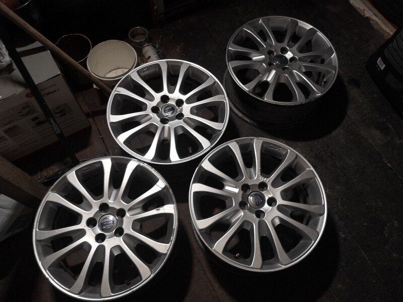 Volvo XC60 light alloy R18 rims