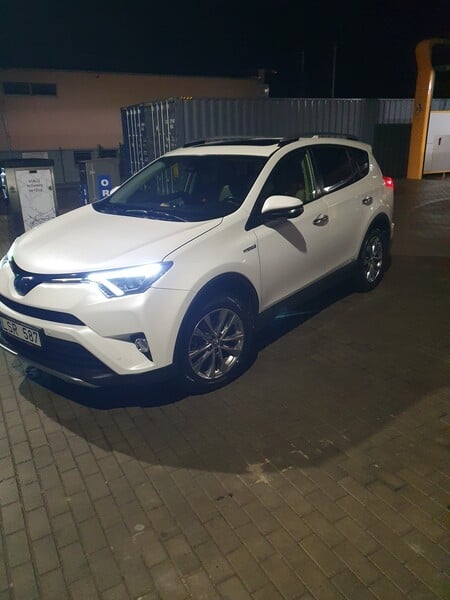 Nuotrauka 9 - Toyota RAV4 2018 m Visureigis / Krosoveris