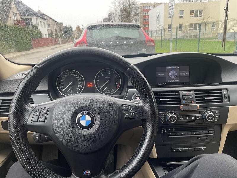 Photo 11 - Bmw 325 E91 2008 y