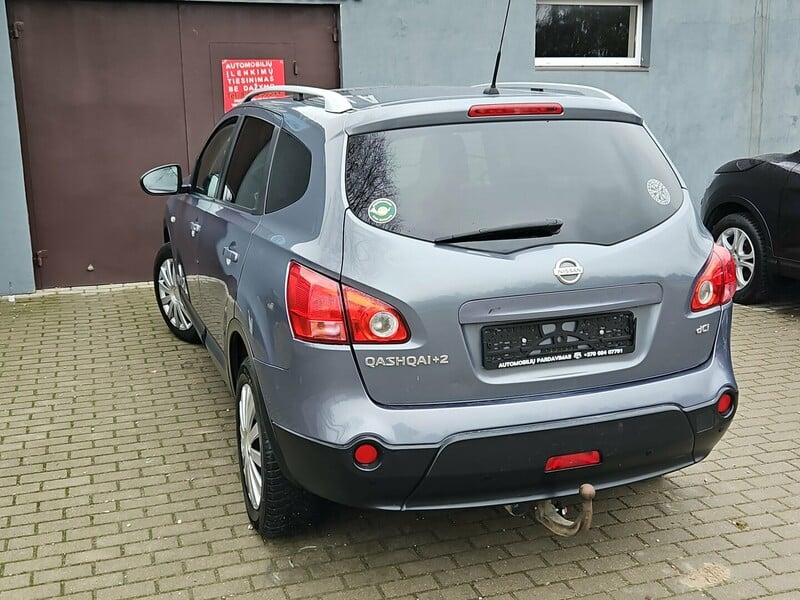 Photo 4 - Nissan Qashqai+2 2009 y Off-road / Crossover