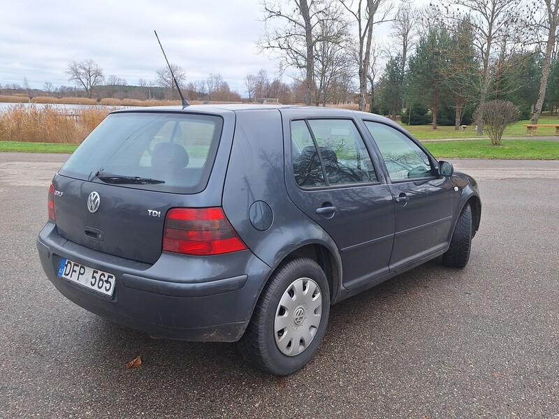 Photo 5 - Volkswagen Golf TDI 2000 y