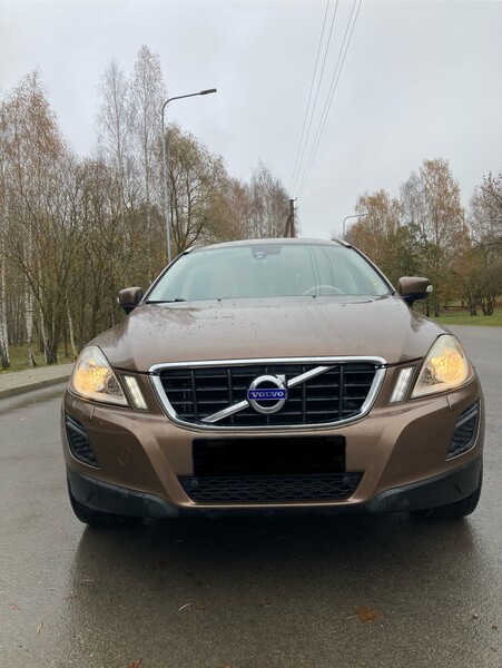 Photo 2 - Volvo XC60 2011 y Off-road / Crossover