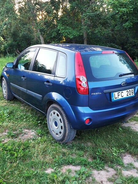 Photo 2 - Ford Fiesta VI 2006 y