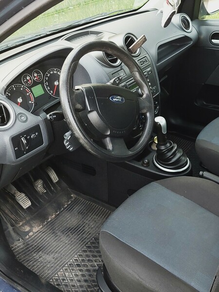 Photo 6 - Ford Fiesta VI 2006 y