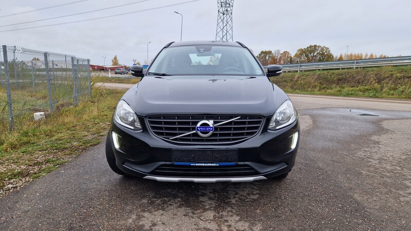 Photo 2 - Volvo XC60 2015 y Off-road / Crossover