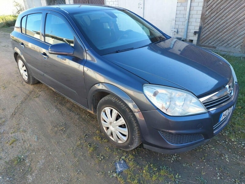 Opel Astra 2006 m dalys