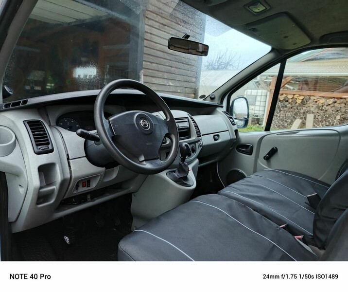 Фотография 10 - Opel Vivaro 2006 г Микроавтобус