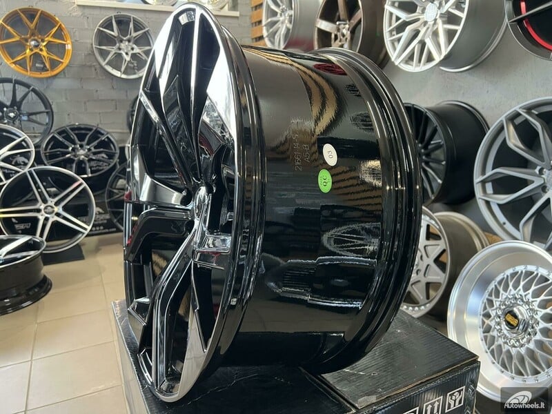 Фотография 4 - Autowheels Audi 5 Y Spoke Rotor Style литые R20 диски