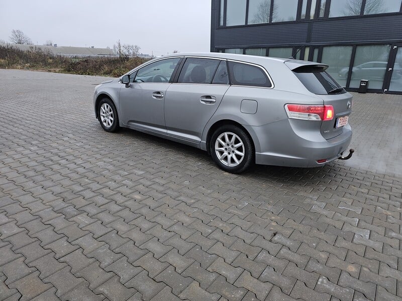 Nuotrauka 3 - Toyota Avensis 2010 m Universalas