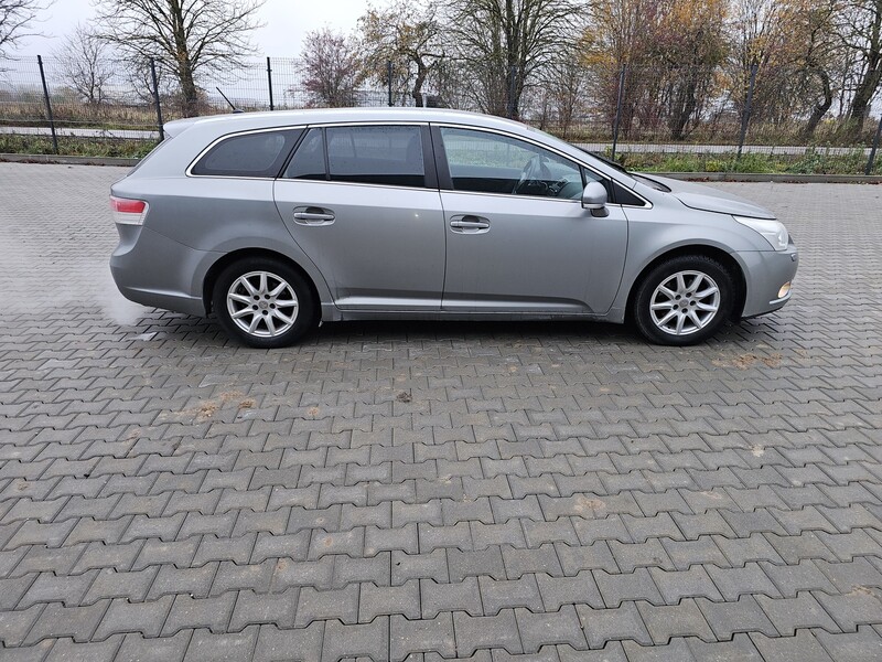 Nuotrauka 6 - Toyota Avensis 2010 m Universalas