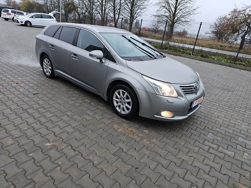 Nuotrauka 8 - Toyota Avensis 2010 m Universalas