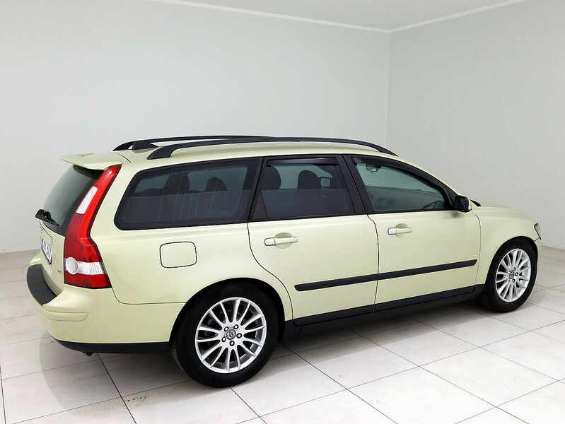 Photo 3 - Volvo V50 2005 y Van