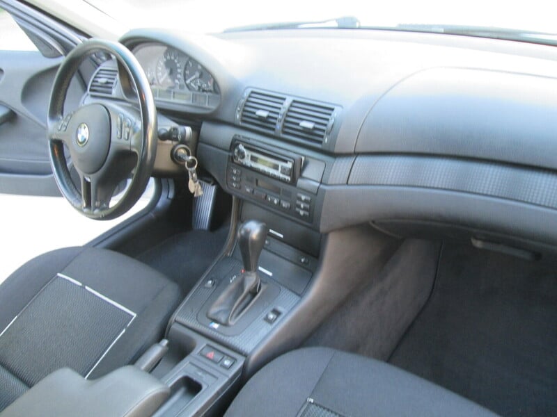 Nuotrauka 18 - Bmw 325 2003 m Universalas