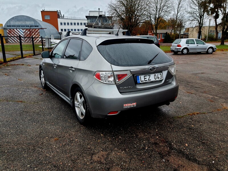 Photo 3 - Subaru Impreza 2008 y Hatchback