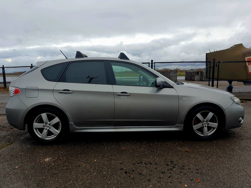 Photo 7 - Subaru Impreza 2008 y Hatchback