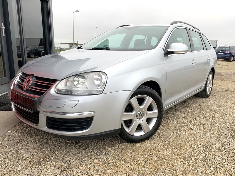 Photo 28 - Volkswagen Golf 2008 y Hatchback