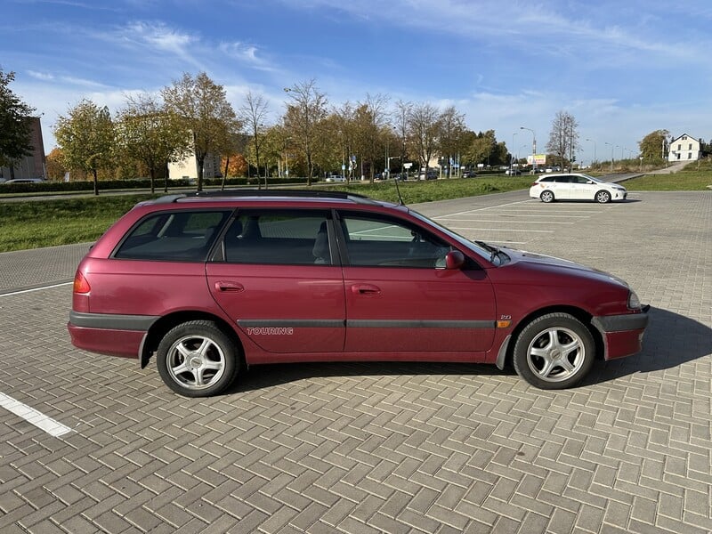 Photo 5 - Toyota Avensis 1999 y Wagon