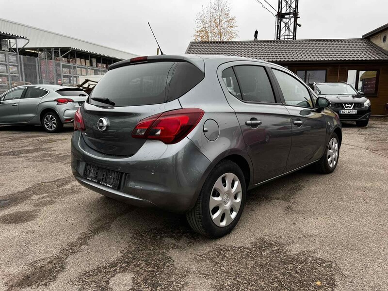 Photo 4 - Opel Corsa 2017 y Hatchback