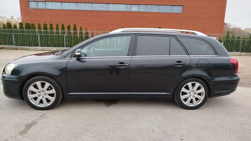 Photo 9 - Toyota Avensis II D-4D Prestige 2008 y