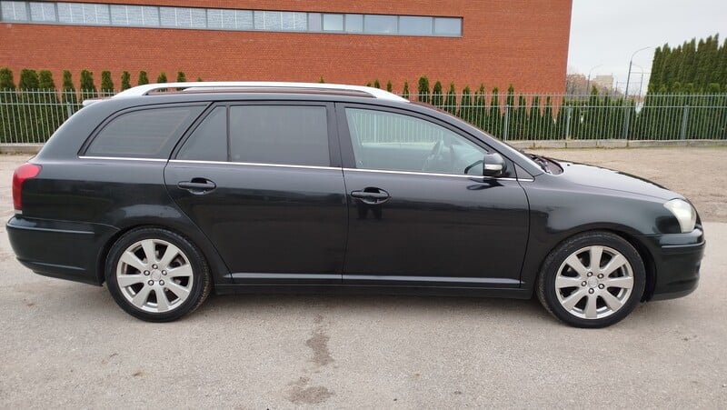 Photo 10 - Toyota Avensis II D-4D Prestige 2008 y