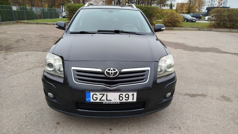 Photo 11 - Toyota Avensis II D-4D Prestige 2008 y