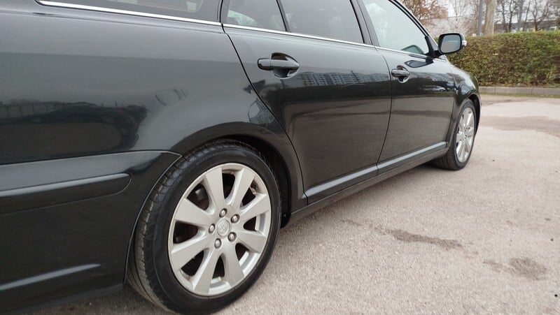 Photo 8 - Toyota Avensis II D-4D Prestige 2008 y