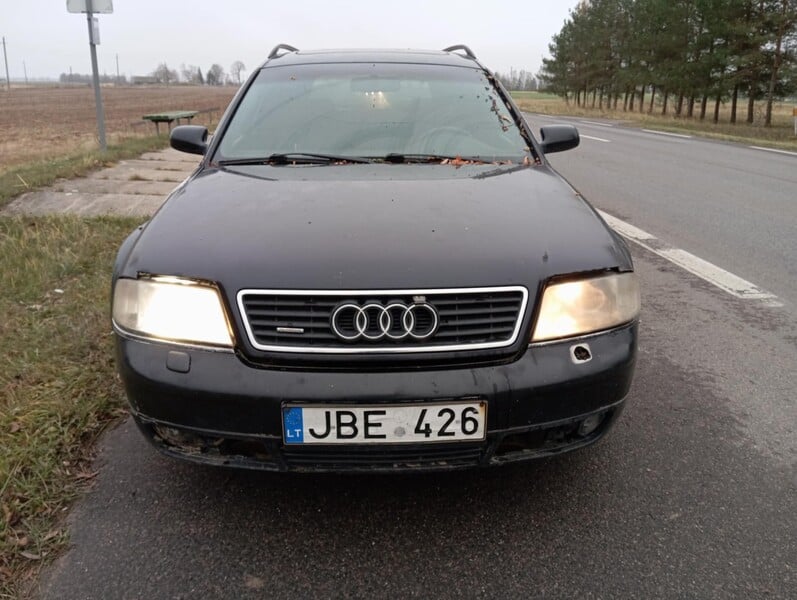 Audi A6 C5 2000 y