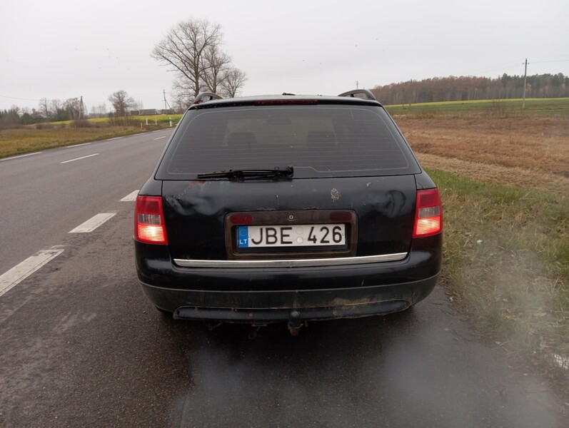 Photo 2 - Audi A6 C5 2000 y