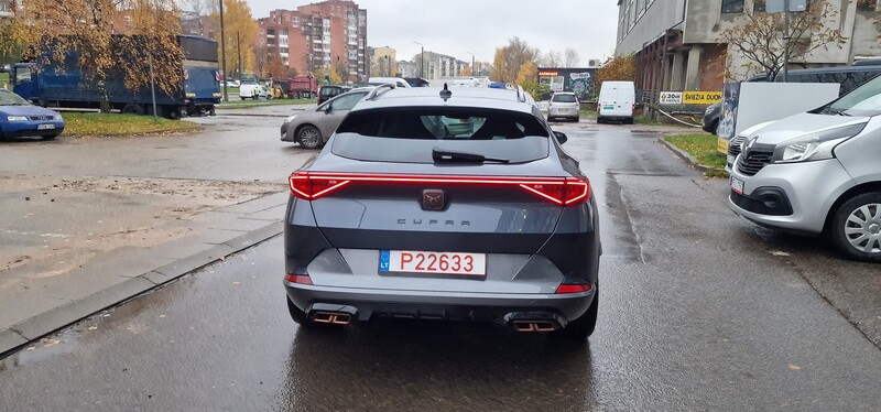 Фотография 4 - Cupra Formentor 2021 г Внедорожник / Кроссовер