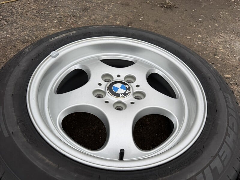 Photo 3 - BMW Siunciam, 8J ET46 light alloy R17 rims