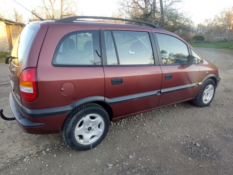 Фотография 8 - Opel Zafira 1687 DTI Elegance 2002 г