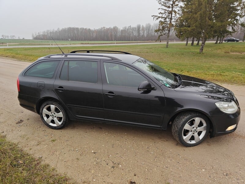 Фотография 2 - Skoda Octavia 2010 г Универсал