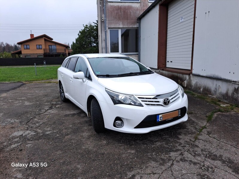 Nuotrauka 1 - Toyota Avensis 2013 m Universalas