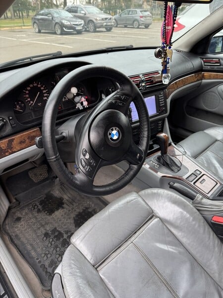 Photo 5 - Bmw 530 E39 2001 y