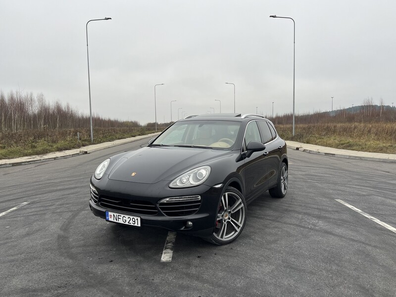 Porsche Cayenne 16234 2011 г