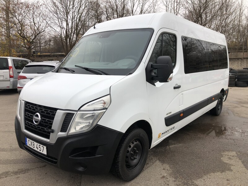 Nissan NV400 2014 г Микроавтобус