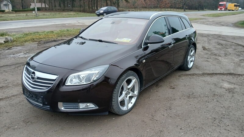 Opel Insignia 2011 y Wagon