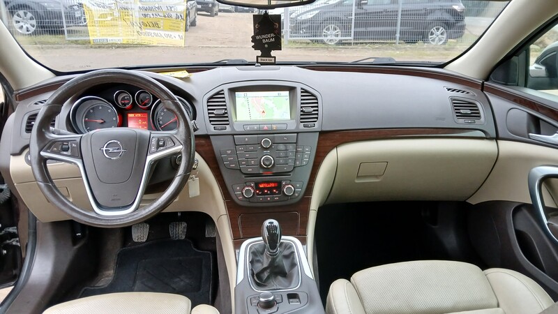 Photo 13 - Opel Insignia 2011 y Wagon