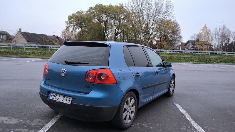 Фотография 3 - Volkswagen Golf 2004 г Хэтчбек