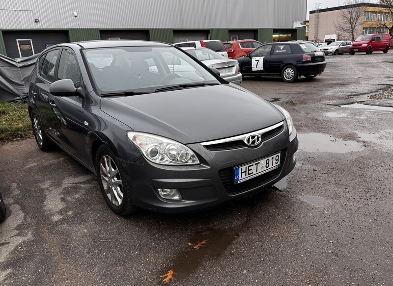 Hyundai i30 I 2007 y