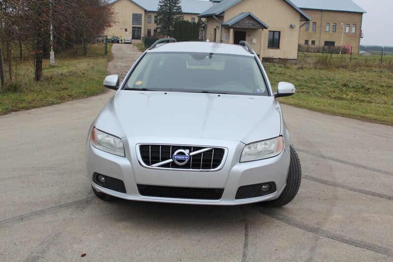 Photo 2 - Volvo V70 III 2009 y