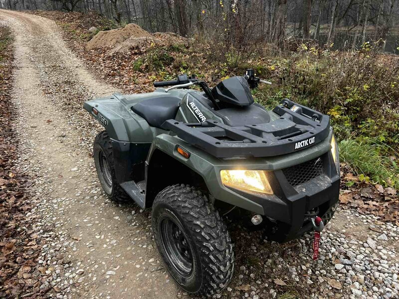 Arctic Cat Alterra 2016 y ATV motorcycle